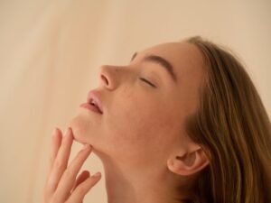 Lipoaspiracao de Papada em Curitiba Contorno Facial Definido e Sem Flacidez